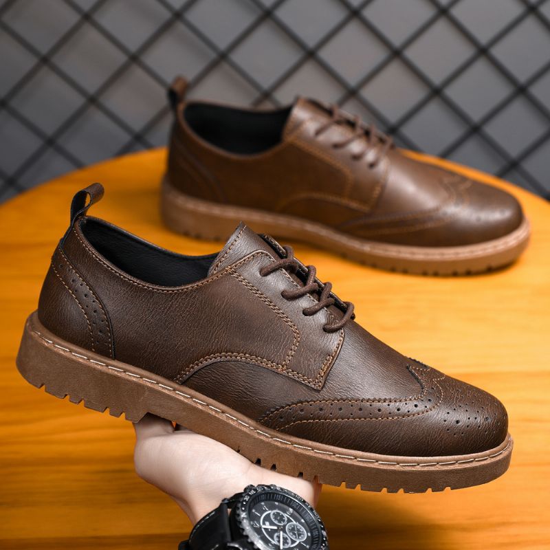 Alkalmi Ruha Cipő Férfi Tavaszi Új Brogue Retro Tornacipő Trend Szerszámos