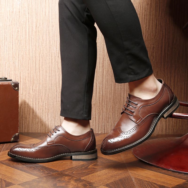 Őszi Nagy Méretű 47 Üzleti Férfi Cipő 45 Brogue Faragott Bőr 48 Retro Trend 46 Formális