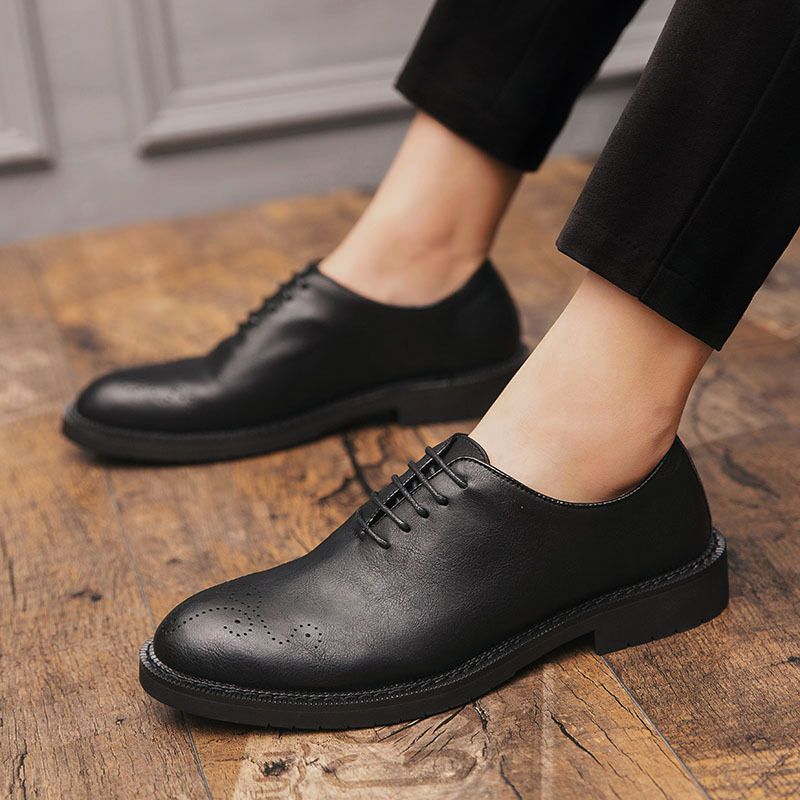 New Fashion Plus Size Formális Oxfordi Cipők Férfi Brogues Alkalmi Ruha Üzleti Divatos