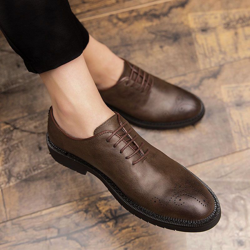 New Fashion Plus Size Formális Oxfordi Cipők Férfi Brogues Alkalmi Ruha Üzleti Divatos